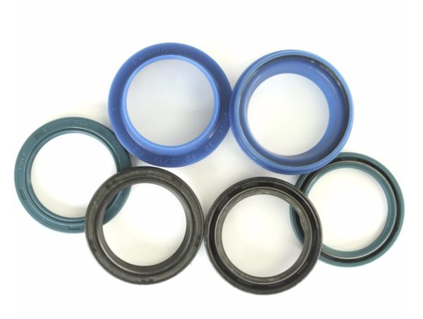 Enduro RockShox Forgaffel Servicekit 32 mm - FK-6612